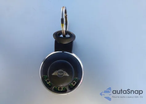 2008 Mini Cooper S from USA, damaged, VIN WMWMF73528TV32261